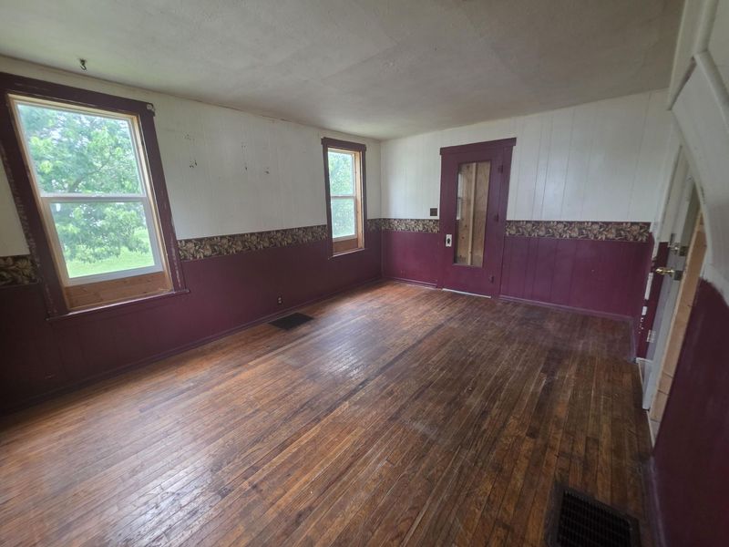 23 N Barron Street, Kenton, OH 43326 Photo 12