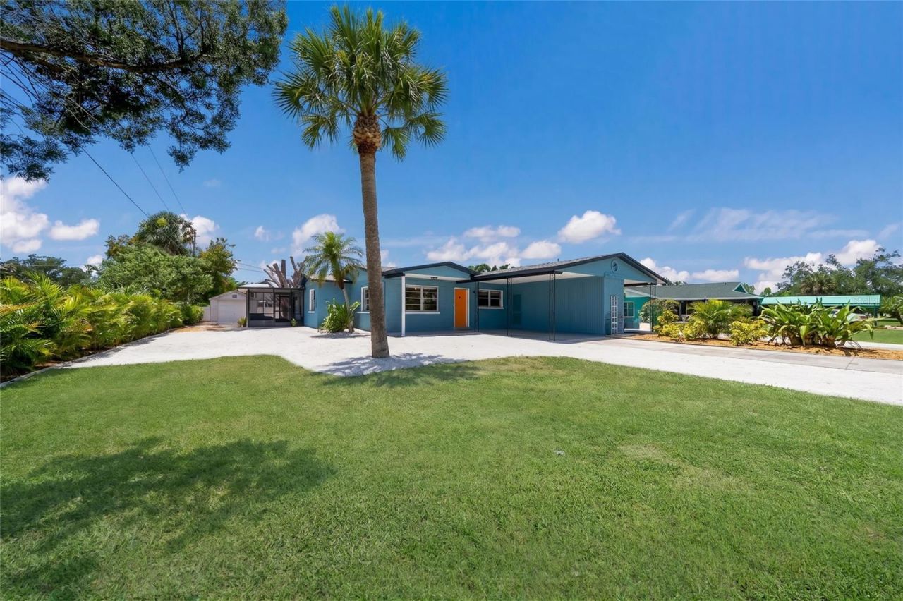 4512 99th Street W, Bradenton, FL 34210 Photo