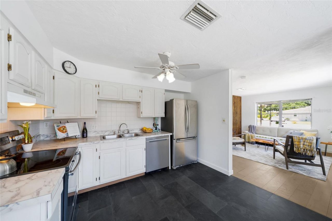 4512 99th Street W, Bradenton, FL 34210 Photo