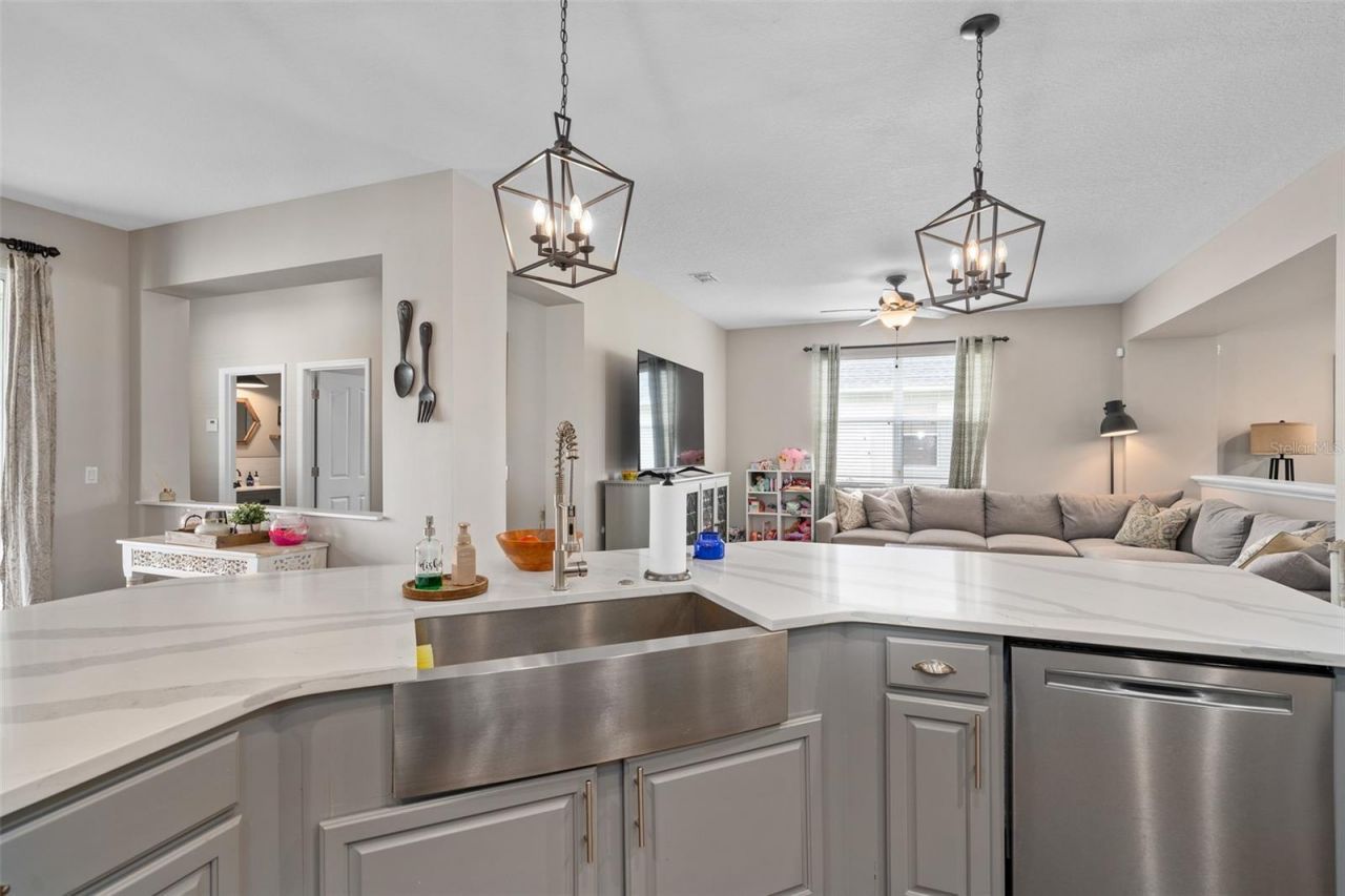 2438 Wild Tamarind Boulevard , Orlando, FL 32828 Photo