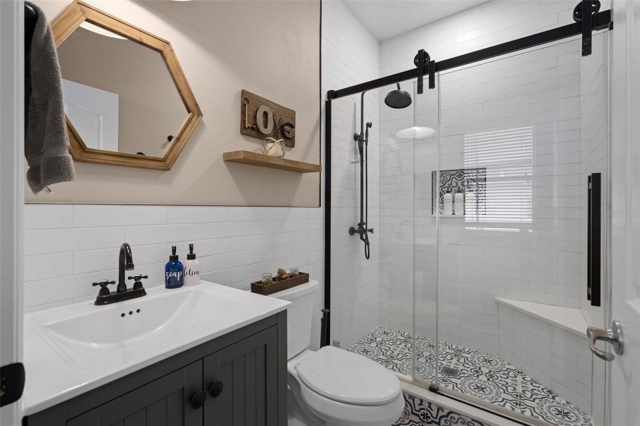 2438 Wild Tamarind Boulevard , Orlando, FL 32828 Photo