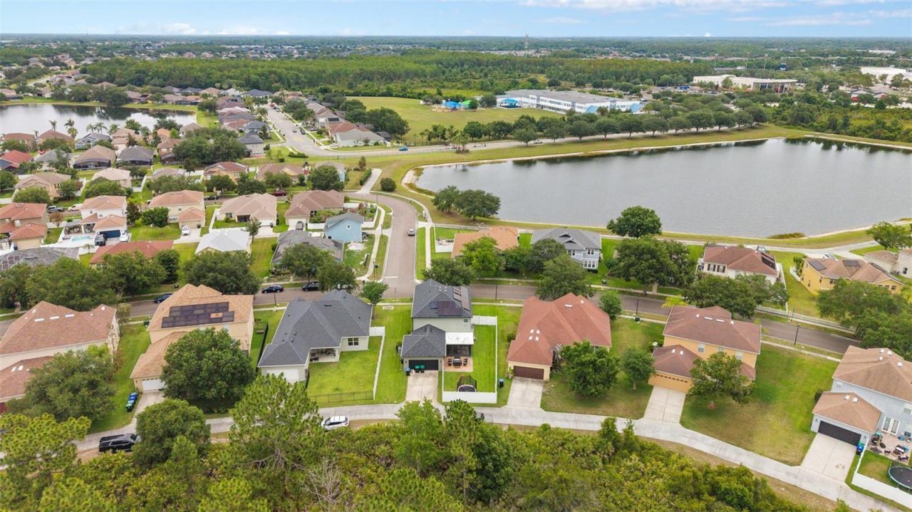 2438 Wild Tamarind Boulevard , Orlando, FL 32828 Photo