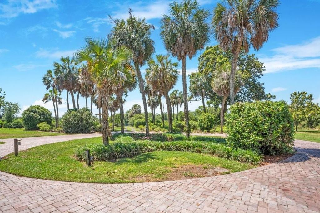 14365 SE Highway 42, Weirsdale, FL 32195 Photo