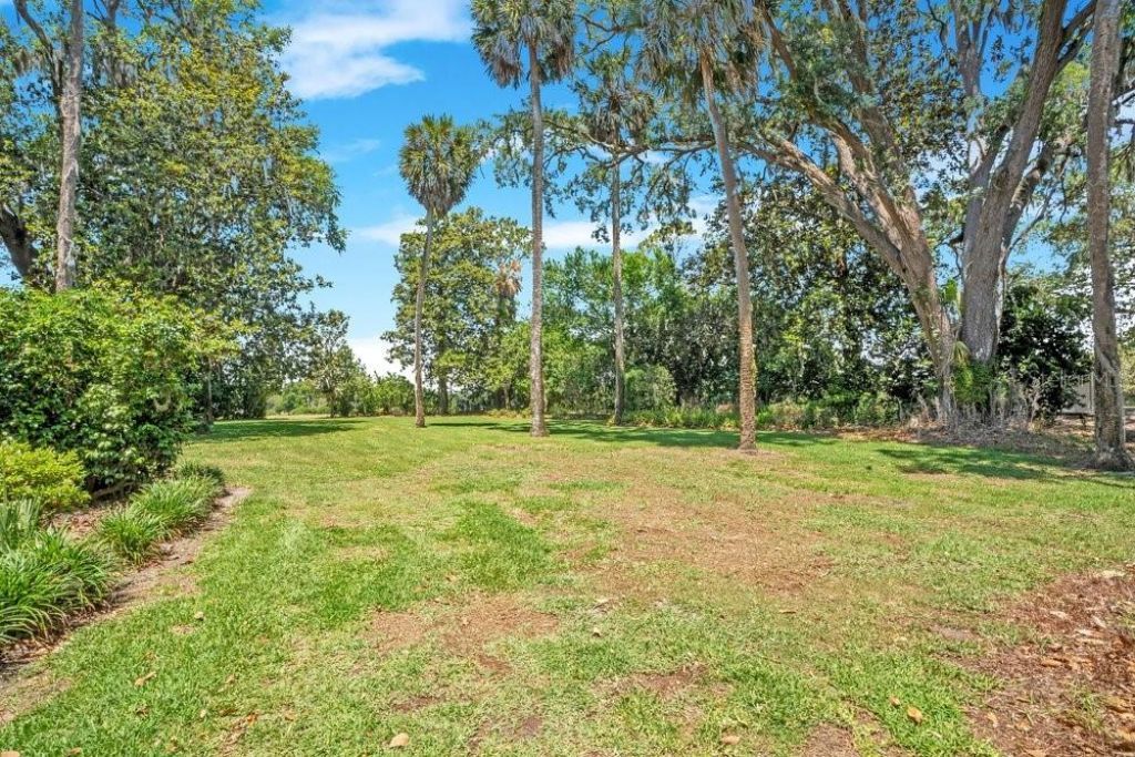 14365 SE Highway 42, Weirsdale, FL 32195 Photo