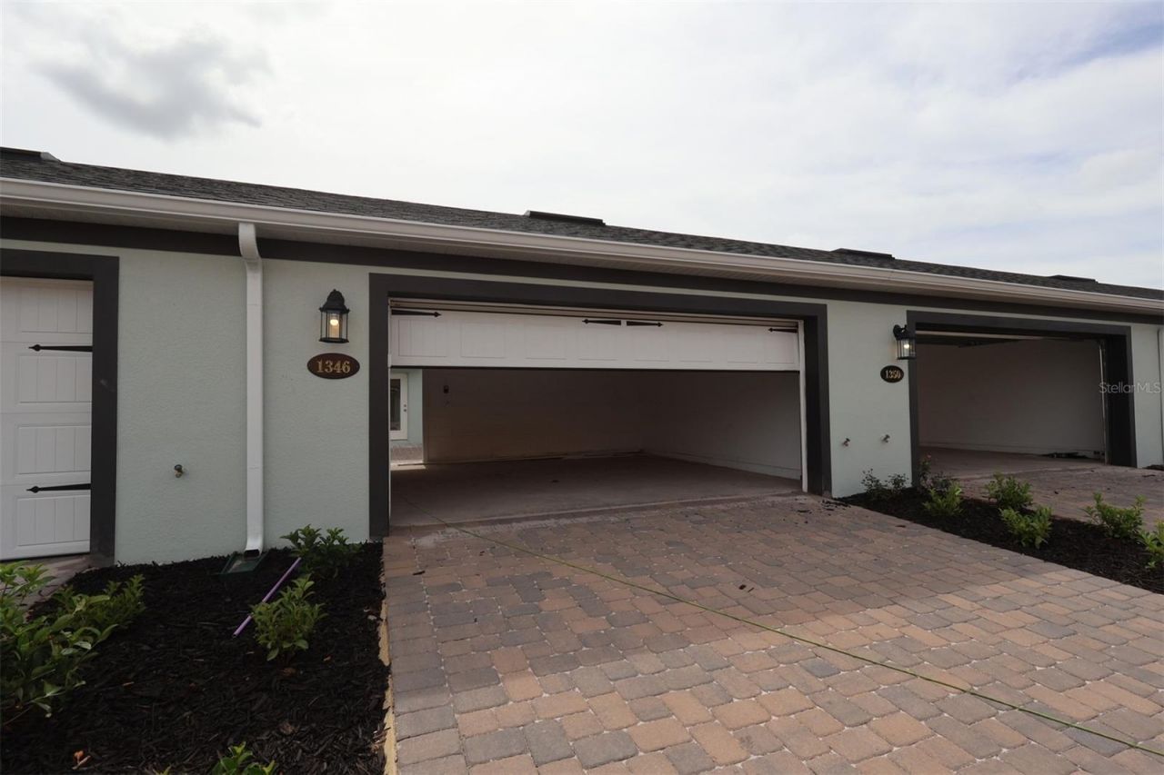 1346 Mount Royal Drive , Saint Cloud, FL 34771 Photo