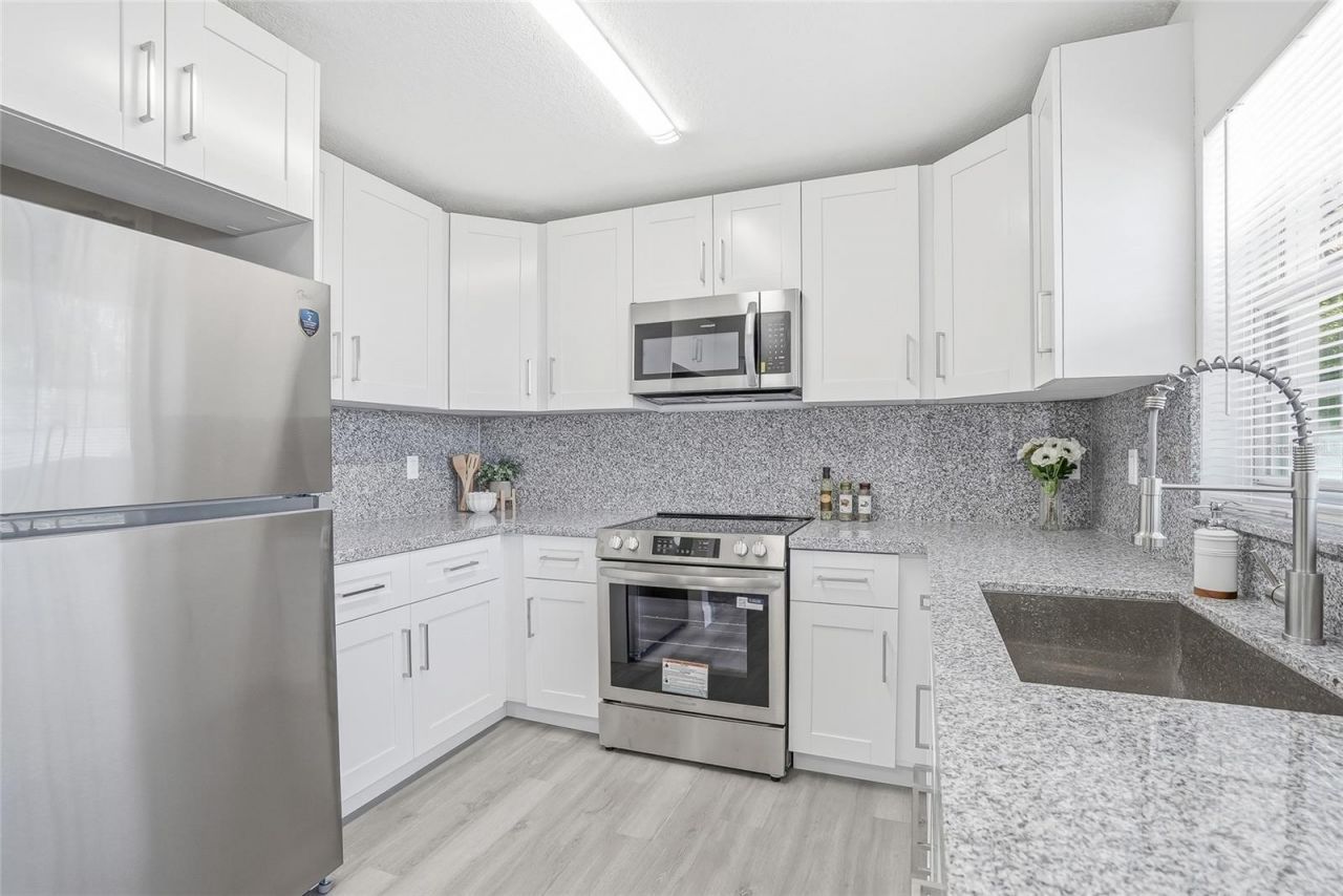 2603 Mary Sue Street Sw, Largo, FL 33774 Photo