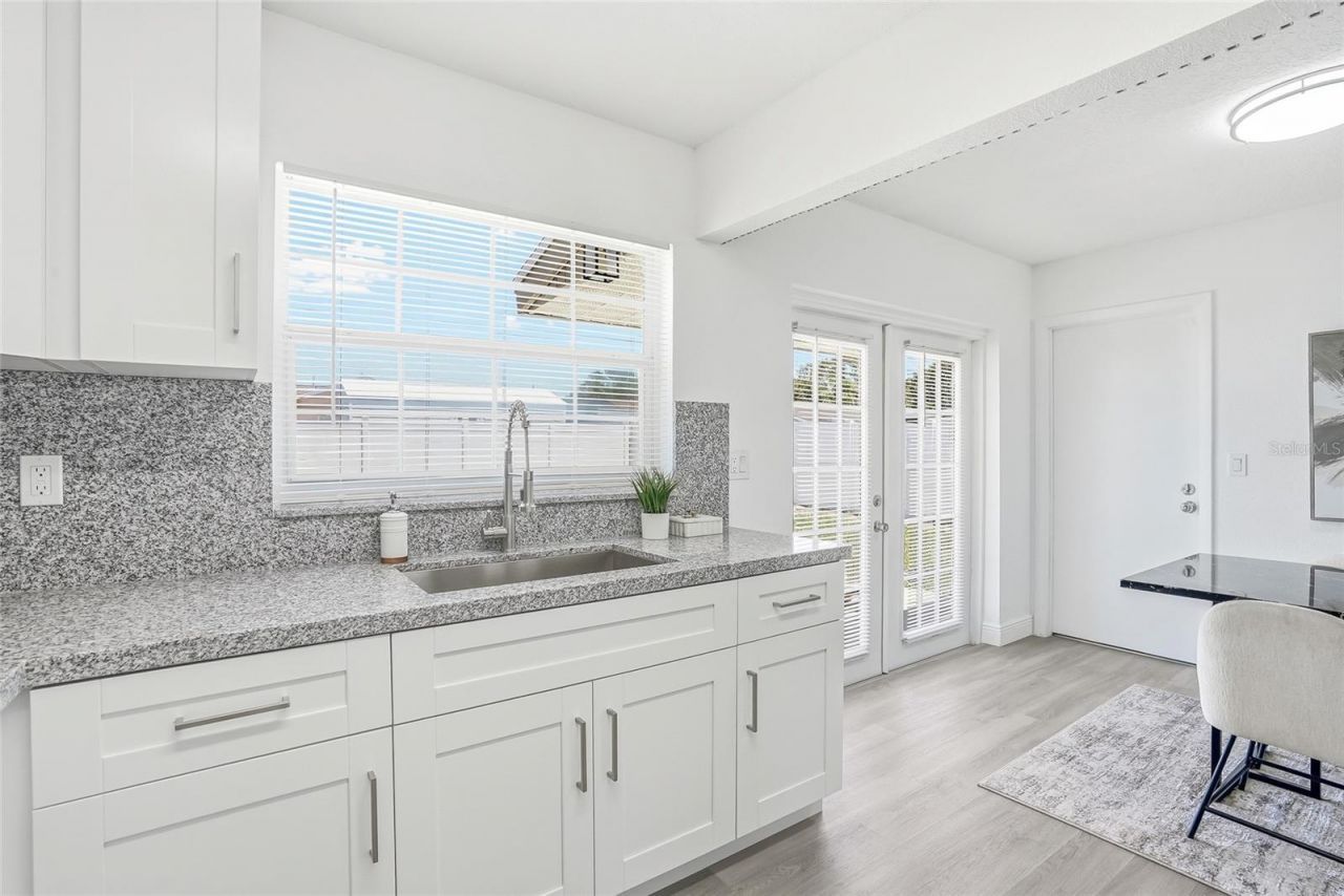 2603 Mary Sue Street Sw, Largo, FL 33774 Photo