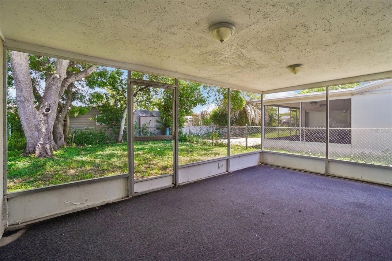 7215 Ivanhoe Dr, Port Richey, FL 34668 Photo