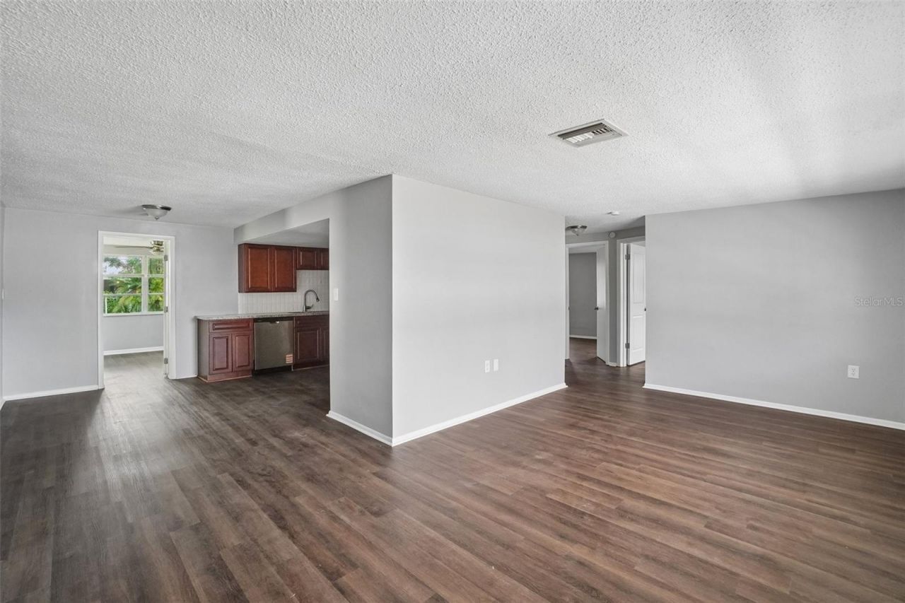 7215 Ivanhoe Dr, Port Richey, FL 34668 Photo