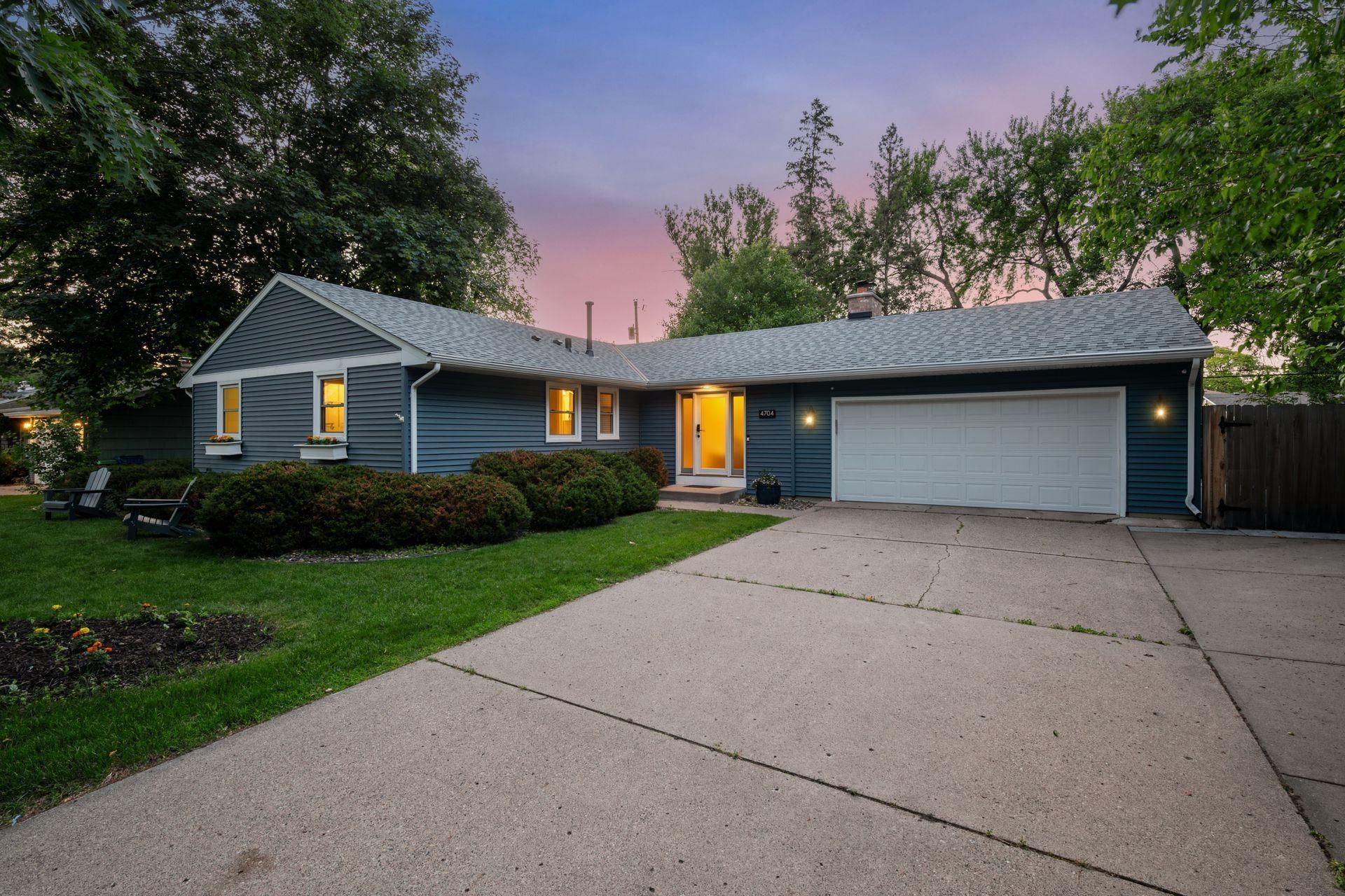 4704 W 70th Street , Edina, MN 55435