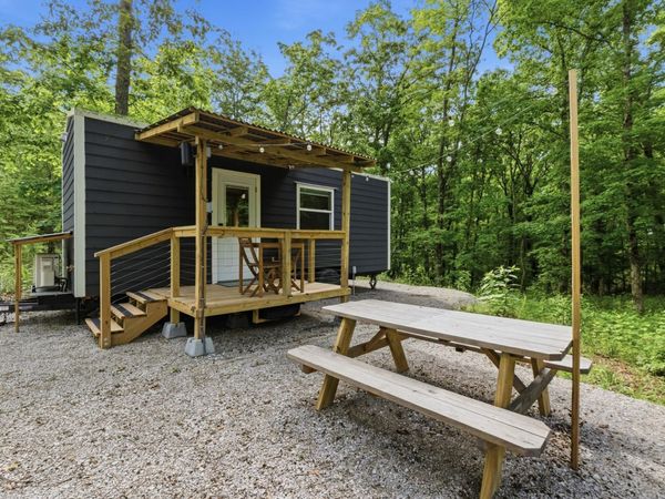 739 S Moore Road , Rising Fawn, GA 30738