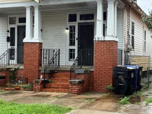 2910 BRUXELLES Street, New Orleans, LA 70119