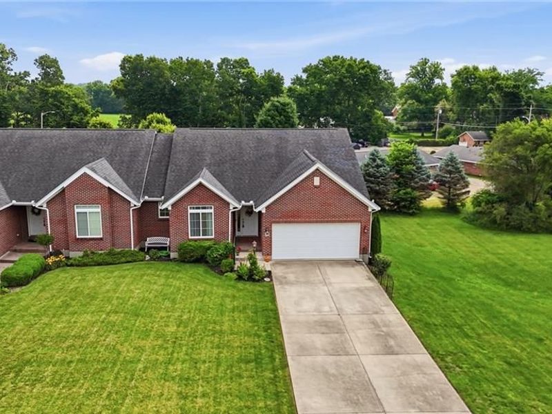 36 Broadhill Place, Germantown, OH 45327 Photo 1