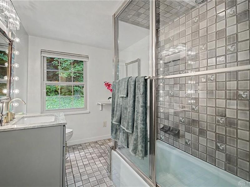 450 Thornhill Road, Oakwood, OH 45419 Photo 46