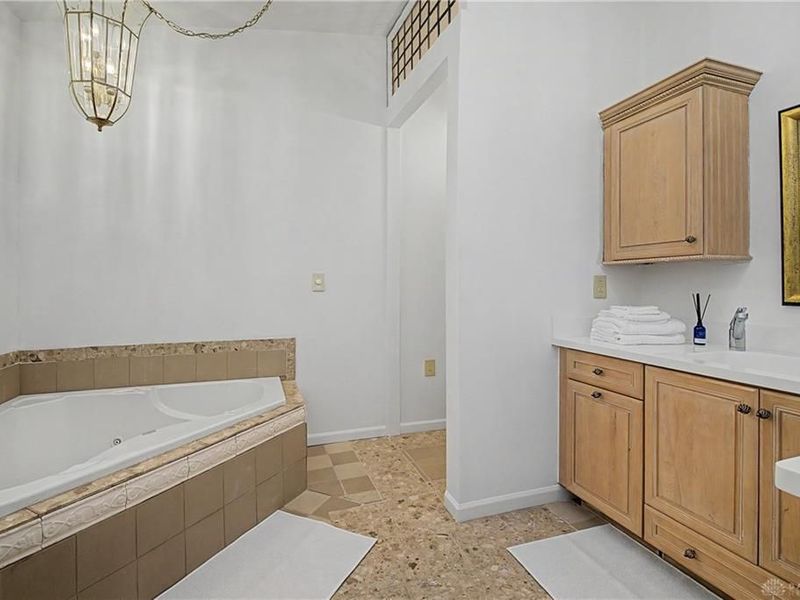 450 Thornhill Road, Oakwood, OH 45419 Photo 62