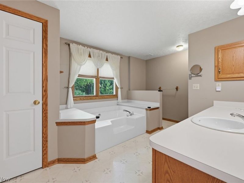 11747 Spencer Mills Road, Spencer, OH 44275 Photo 5