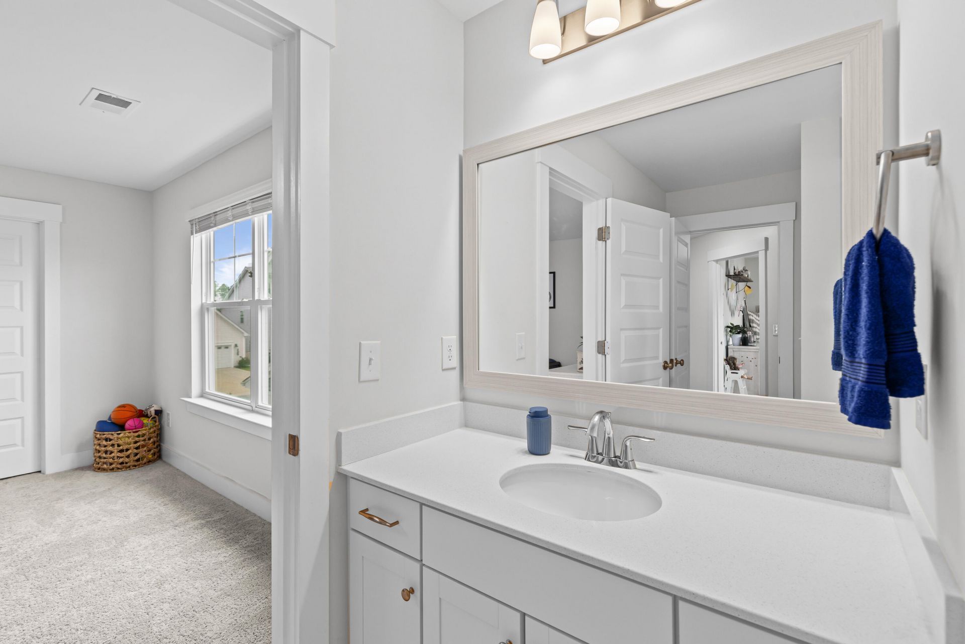 101 Seaton Street Photo 46