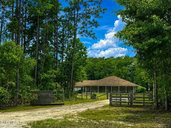 25 CURRANT Avenue, Middleburg, FL 32068