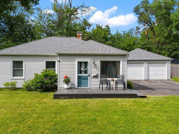 312 W BARRINGTON Road, Peoria, IL 61614