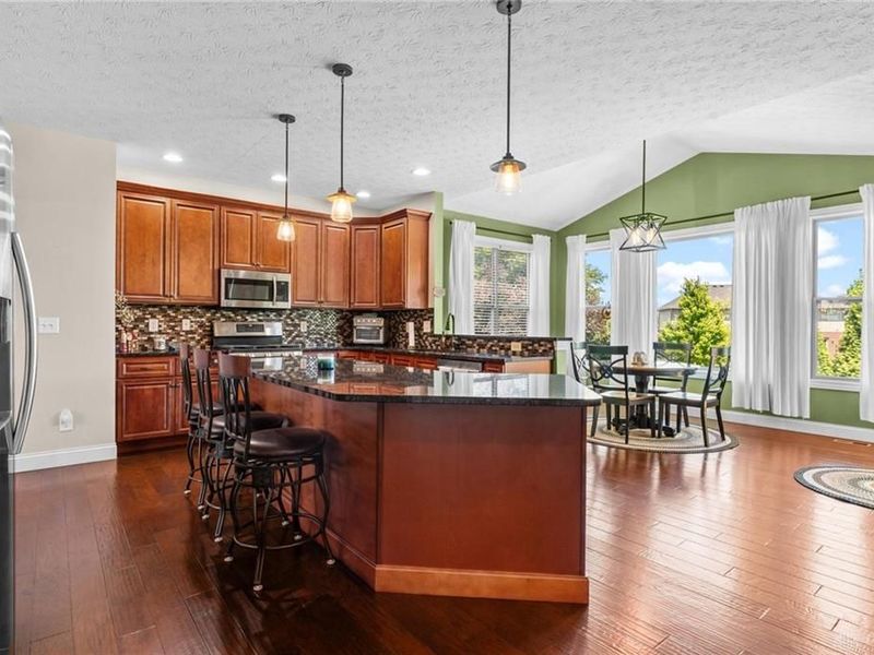 9330 Remington Hill Road, Springboro, OH 45458 Photo 5