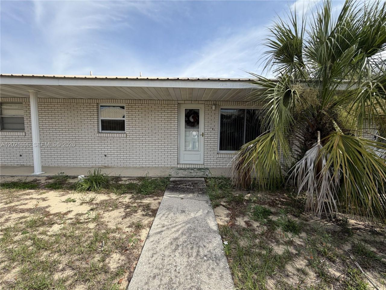 204 S Anoka Avenue , Avon Park, FL 33825 Main Photo
