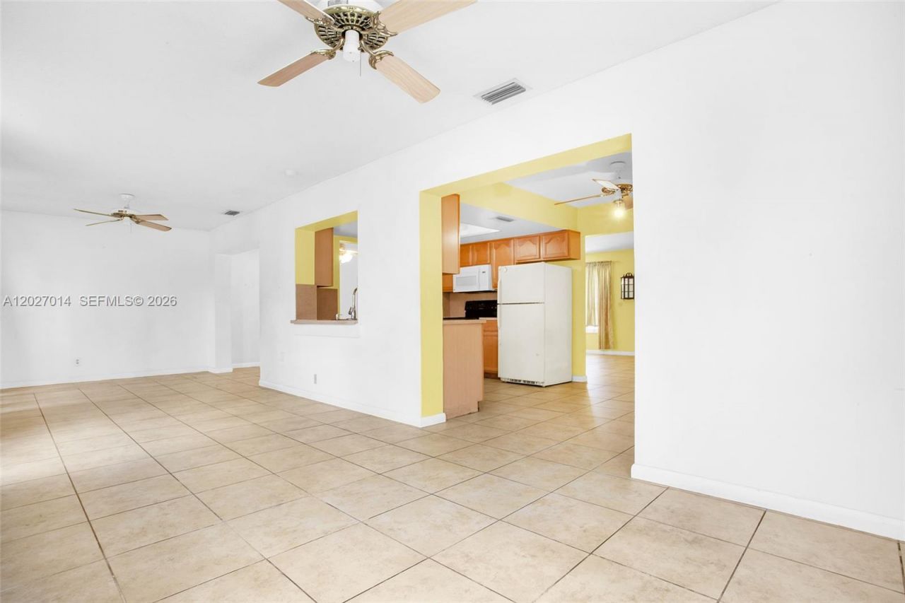 7005 NW 11th Ct , Margate, FL 33063 Photo