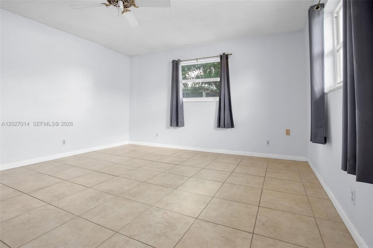 7005 NW 11th Ct , Margate, FL 33063 Photo