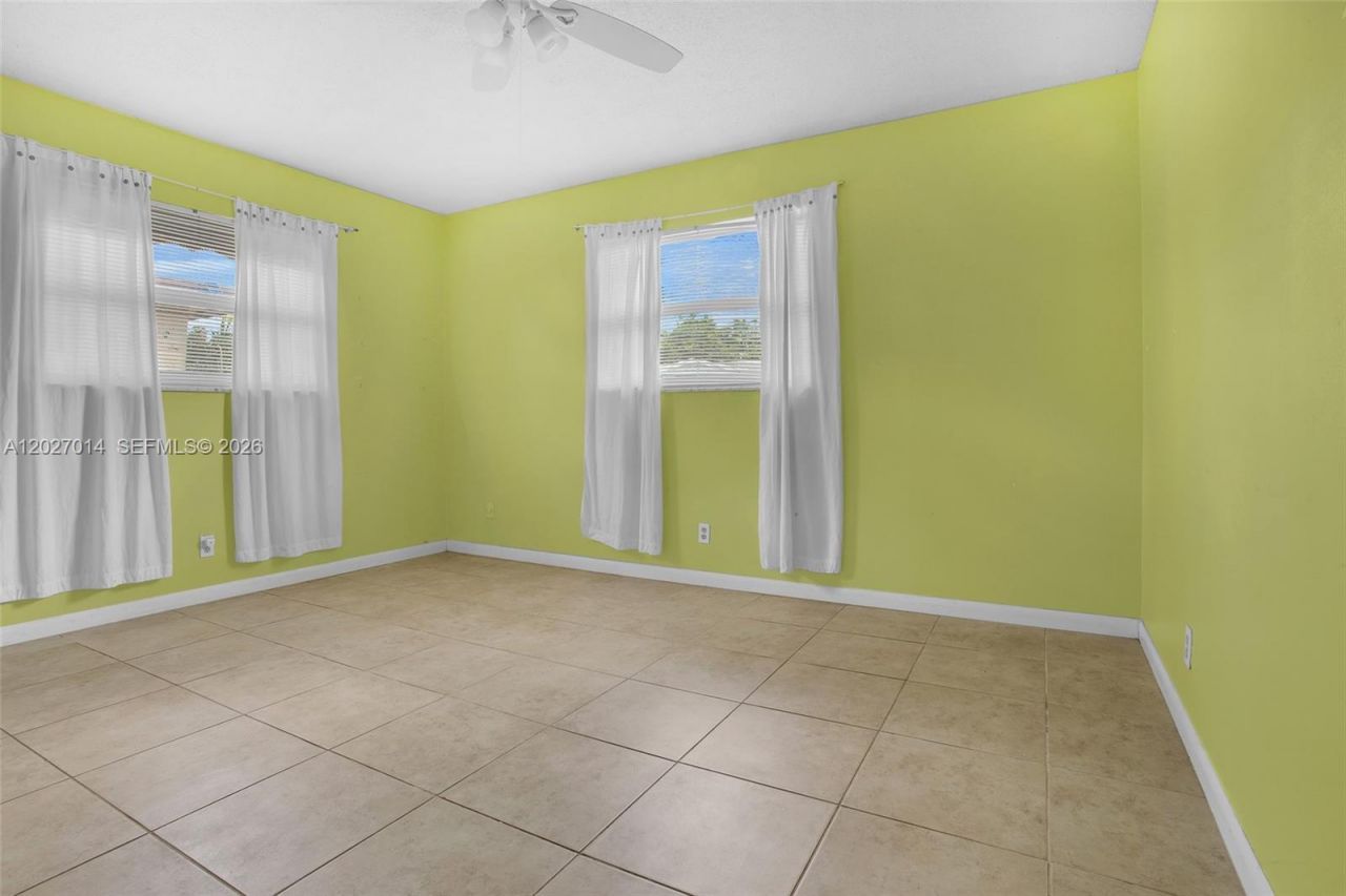 7005 NW 11th Ct , Margate, FL 33063 Photo