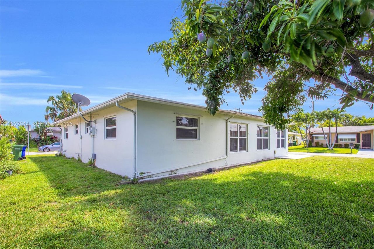 7005 NW 11th Ct , Margate, FL 33063 Photo