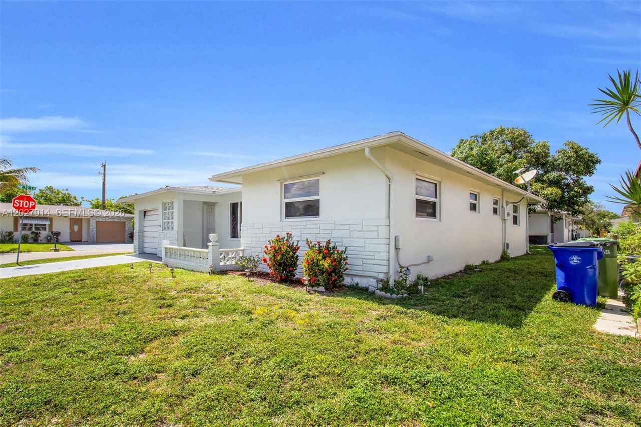 7005 NW 11th Ct , Margate, FL 33063 Photo