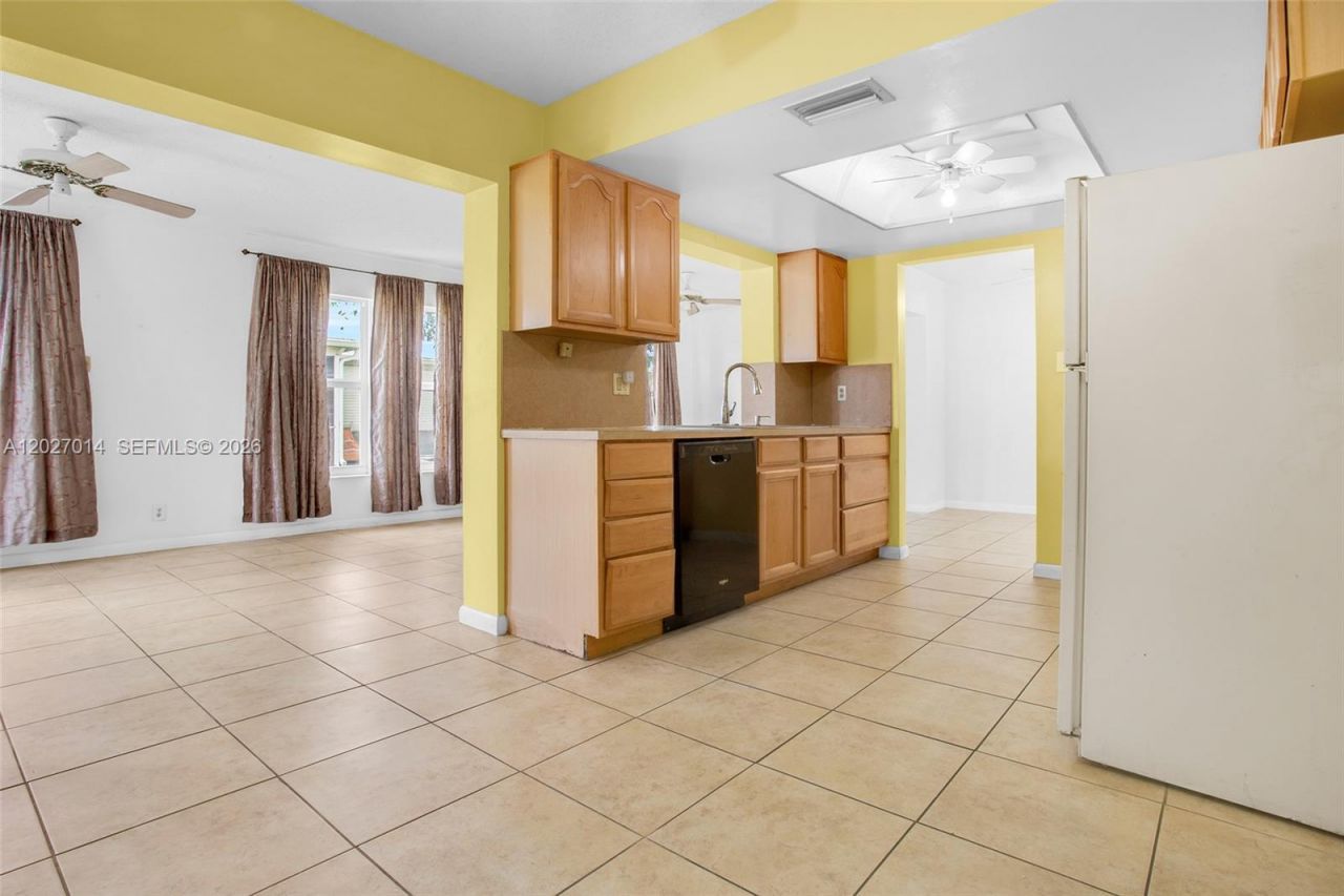 7005 NW 11th Ct , Margate, FL 33063 Photo
