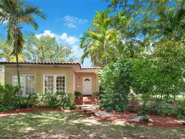 902 Lisbon St , Coral Gables, FL 33134
