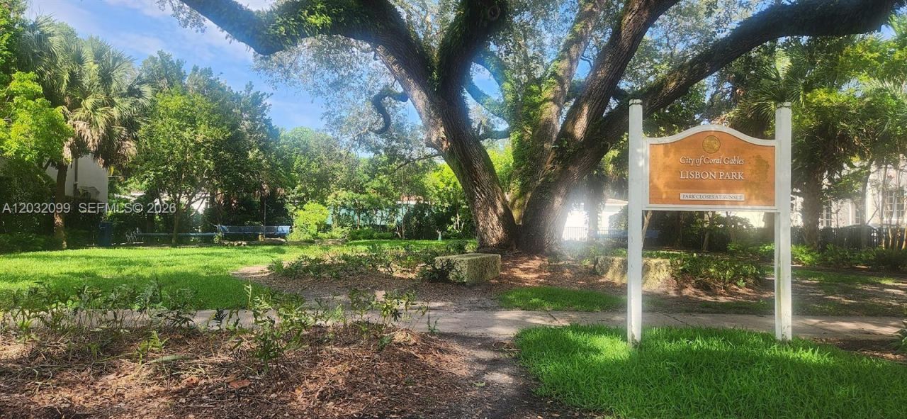 902 Lisbon St, Coral Gables, FL 33134 Photo