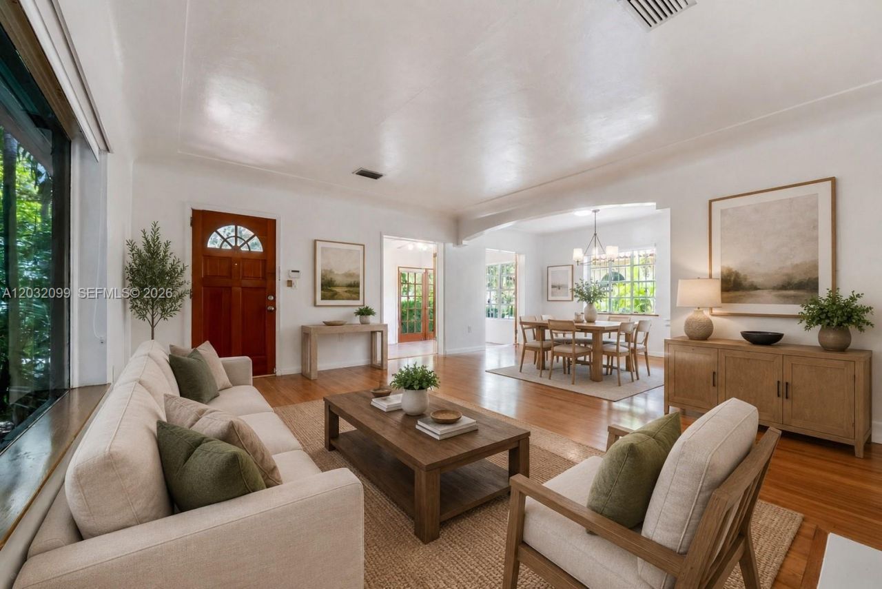 902 Lisbon St, Coral Gables, FL 33134 Photo