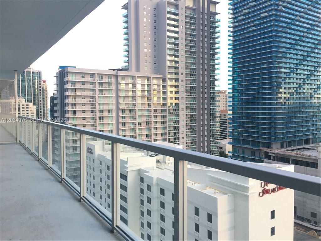 79 SW 12th St , Unit 2303-S, Miami, FL 33130 Photo