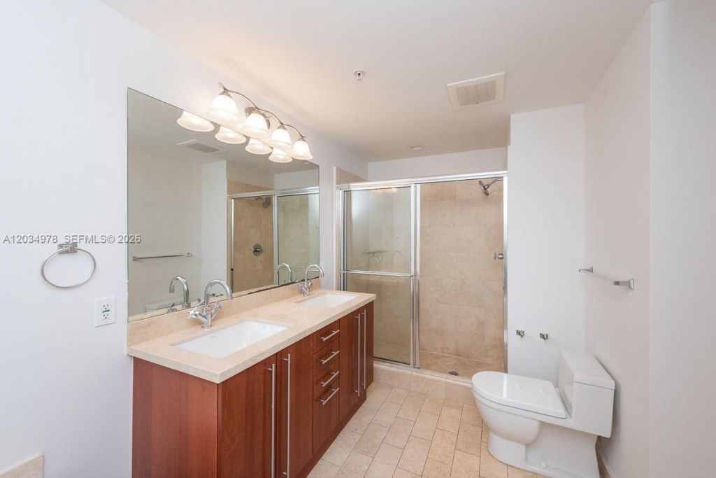 79 SW 12th St , Unit 2303-S, Miami, FL 33130 Photo