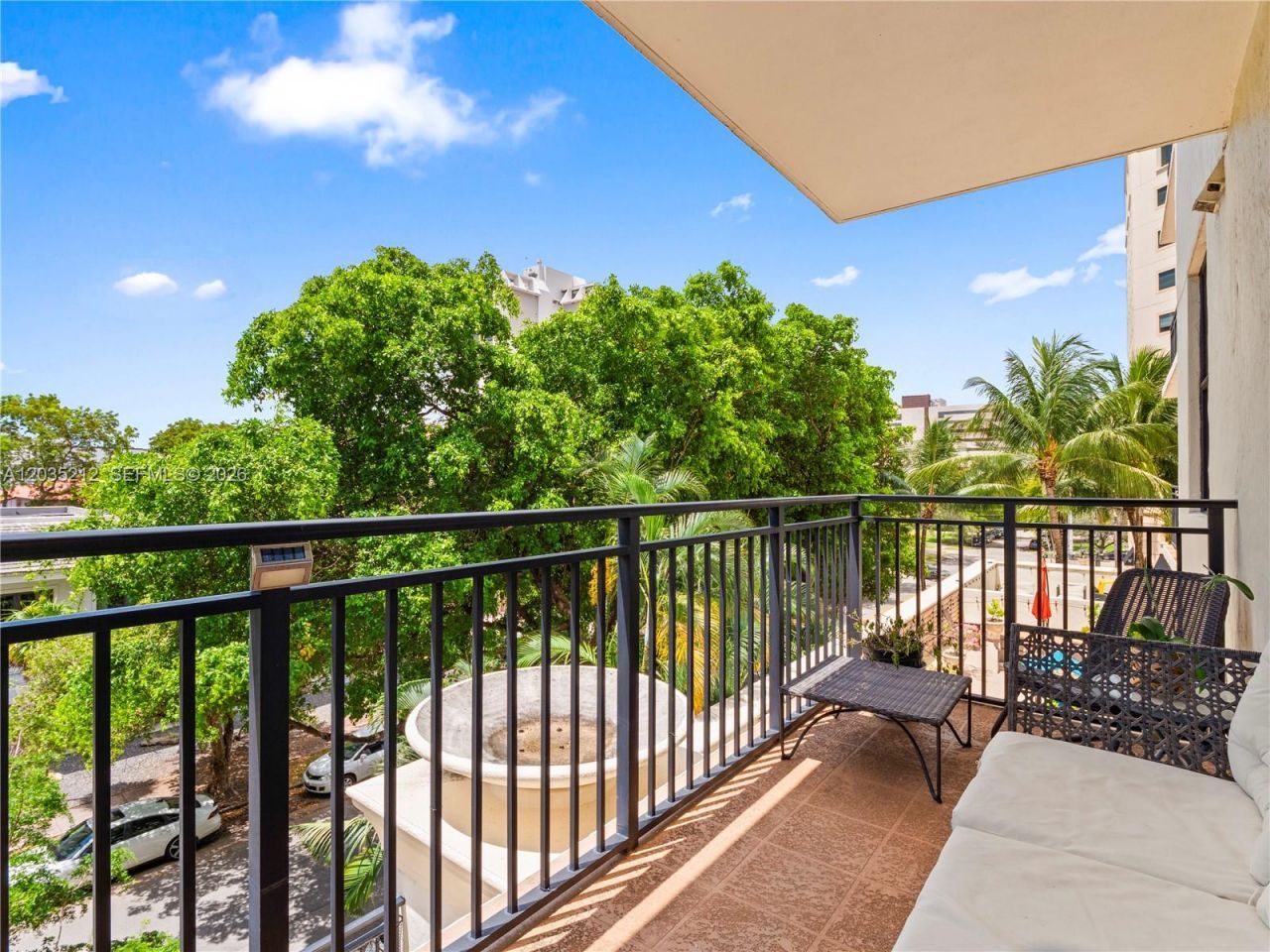 888 S Douglas Rd, Unit 302, Coral Gables, FL 33134 Photo