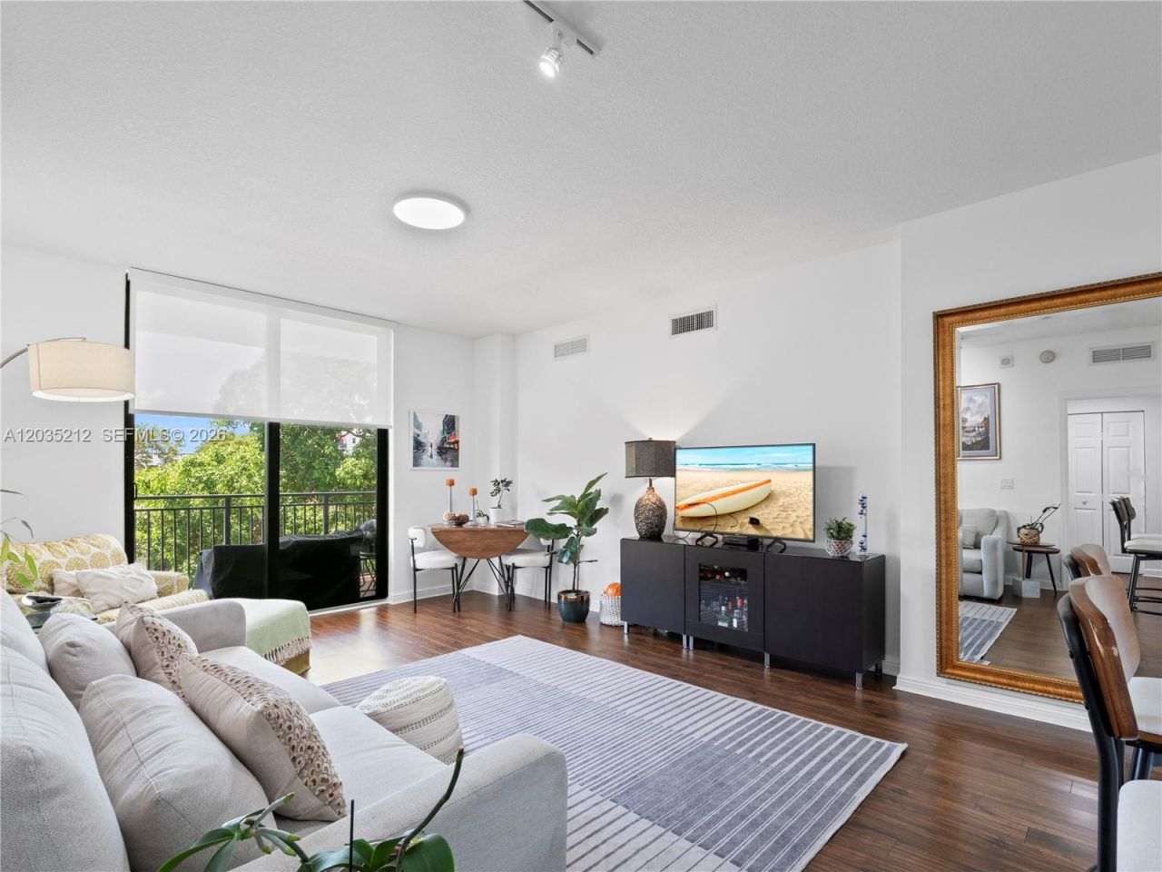 888 S Douglas Rd, Unit 302, Coral Gables, FL 33134 Photo