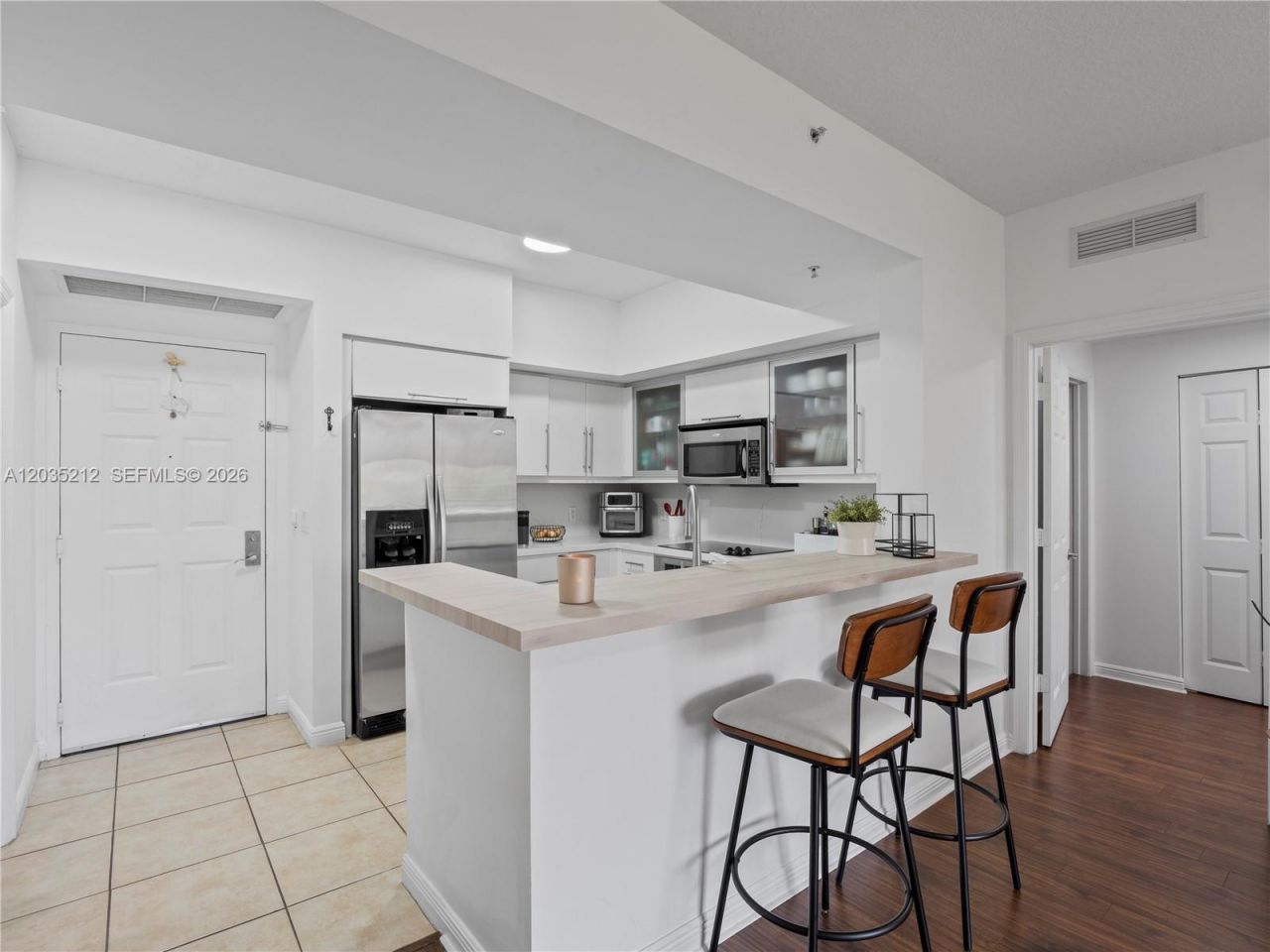 888 S Douglas Rd, Unit 302, Coral Gables, FL 33134 Photo