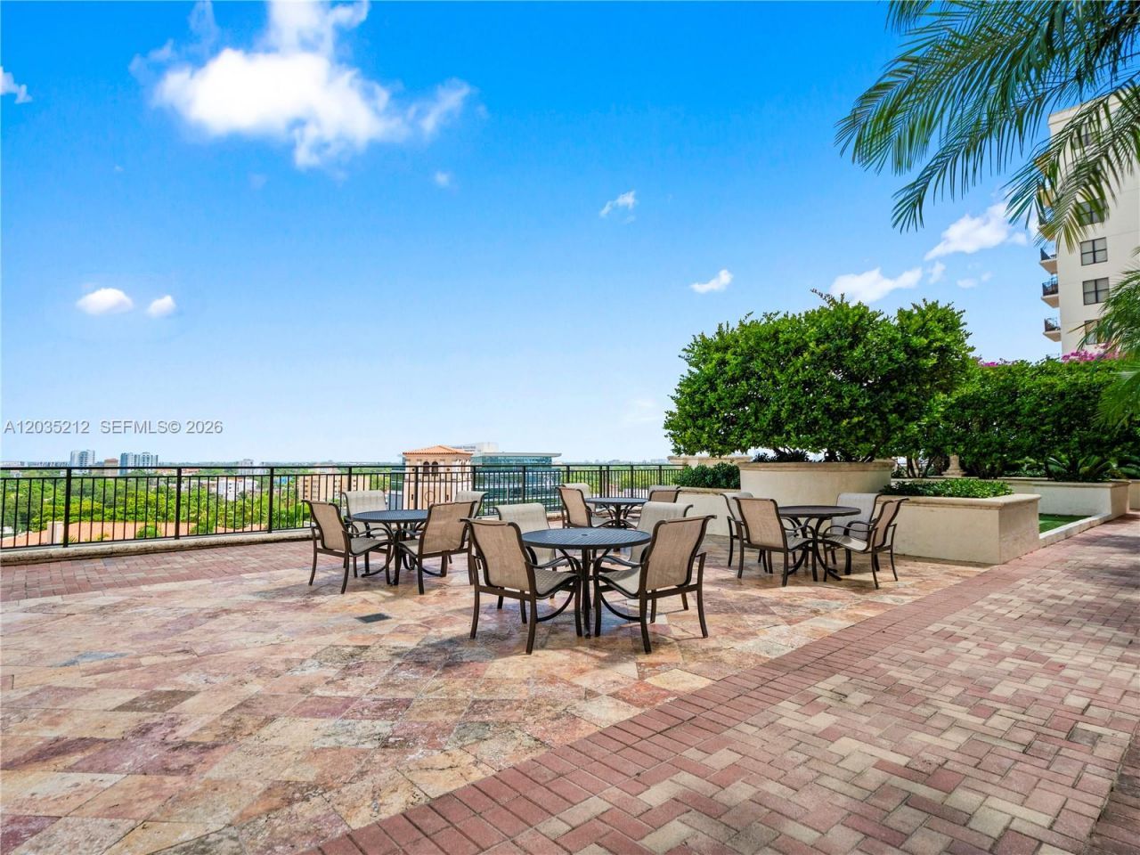 888 S Douglas Rd, Unit 302, Coral Gables, FL 33134 Photo