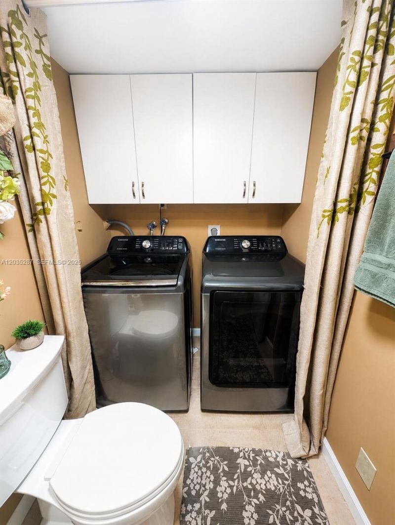 2589 Garden, Unit 2589, Hollywood, FL 33026 Photo