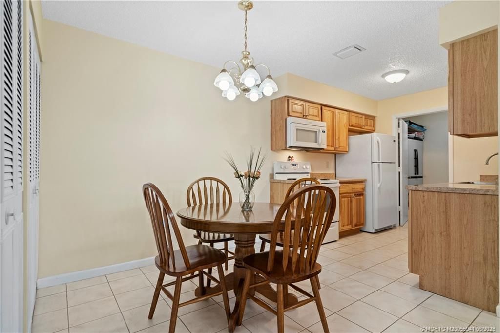 4062 NW Cinnamon Tree Circle, Jensen Beach, FL 34957 Photo