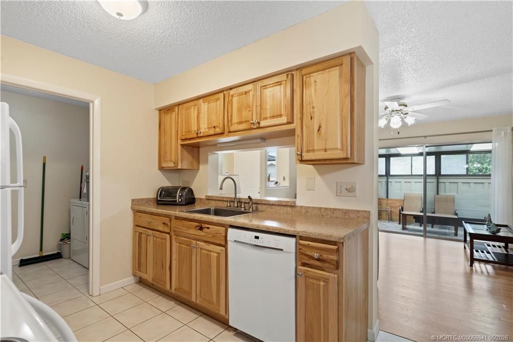 4062 NW Cinnamon Tree Circle, Jensen Beach, FL 34957 Photo