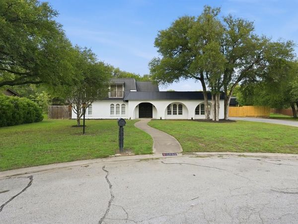 8700 Eagleview Court, Fort Worth, TX 76179
