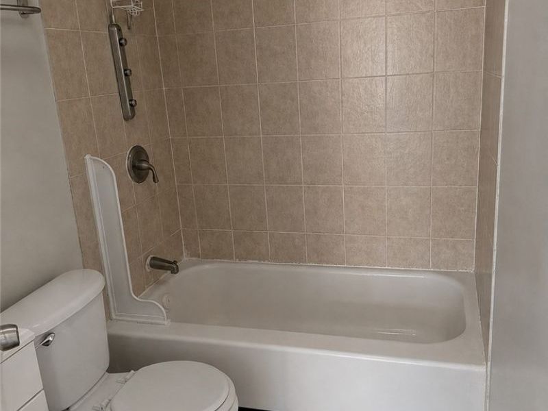 19003 Firwood Road, Cleveland, OH 44110 Photo 19