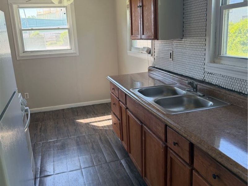 19003 Firwood Road, Cleveland, OH 44110 Photo 3