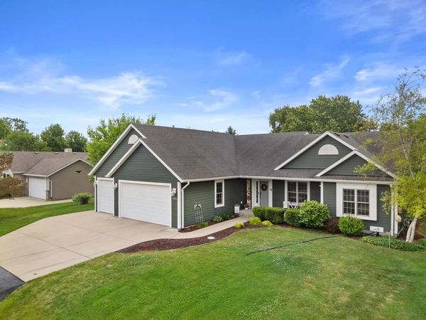 2525 Antoinette TRAIL, Racine, WI 53402