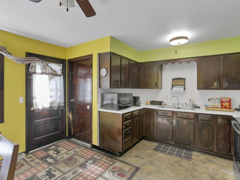 610 W 9th Street , Marysville, OH 43040 Photo 16