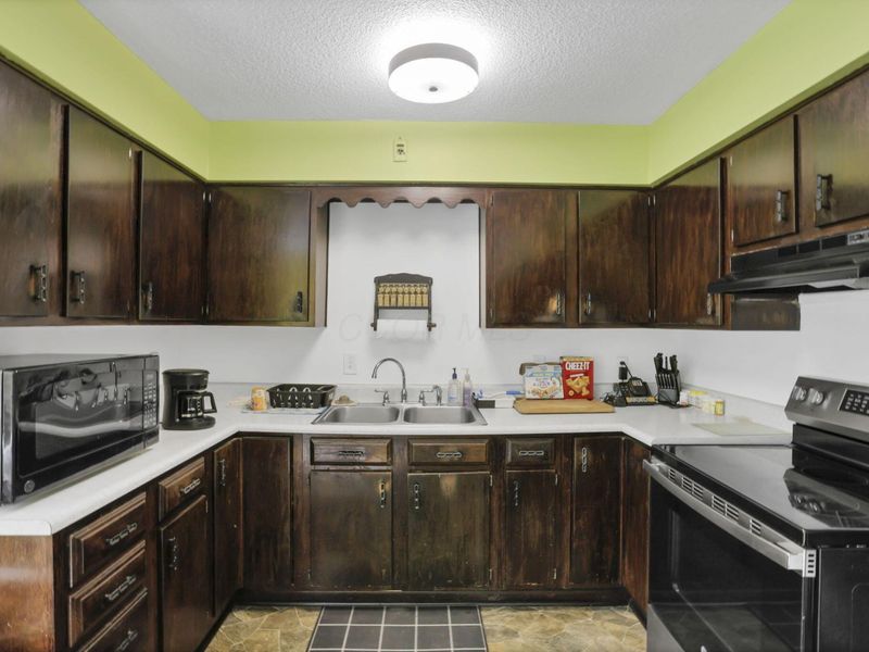 610 W 9th Street , Marysville, OH 43040 Photo 17