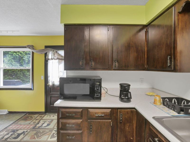 610 W 9th Street , Marysville, OH 43040 Photo 19